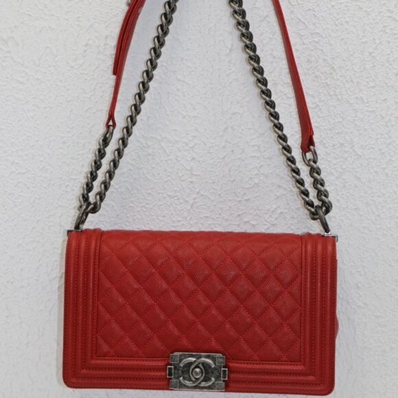 CHANEL Caviar Quilted Medium Boy Flap Dark Red 23141707 - Picture 1 of 16